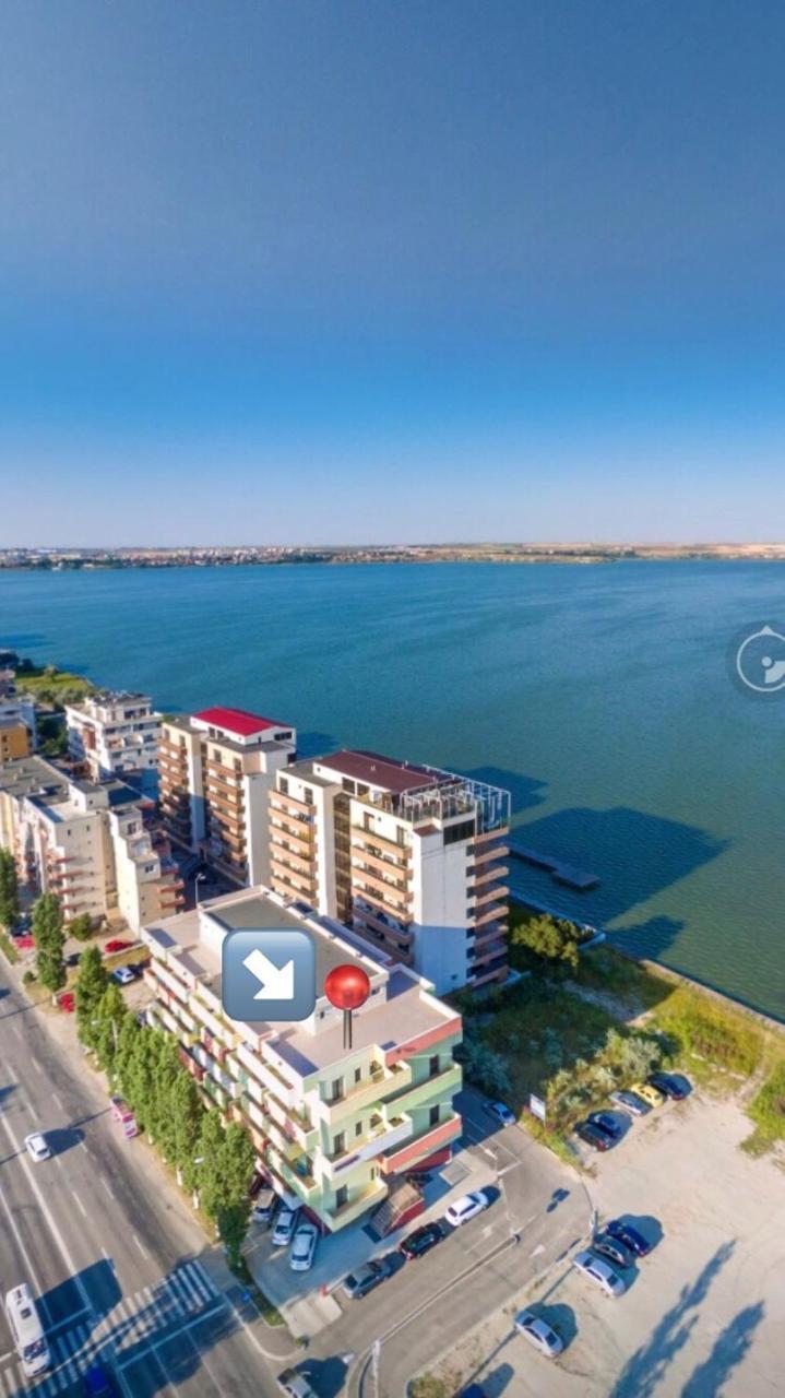 Sea Escape Apartment Mamaia Exteriör bild